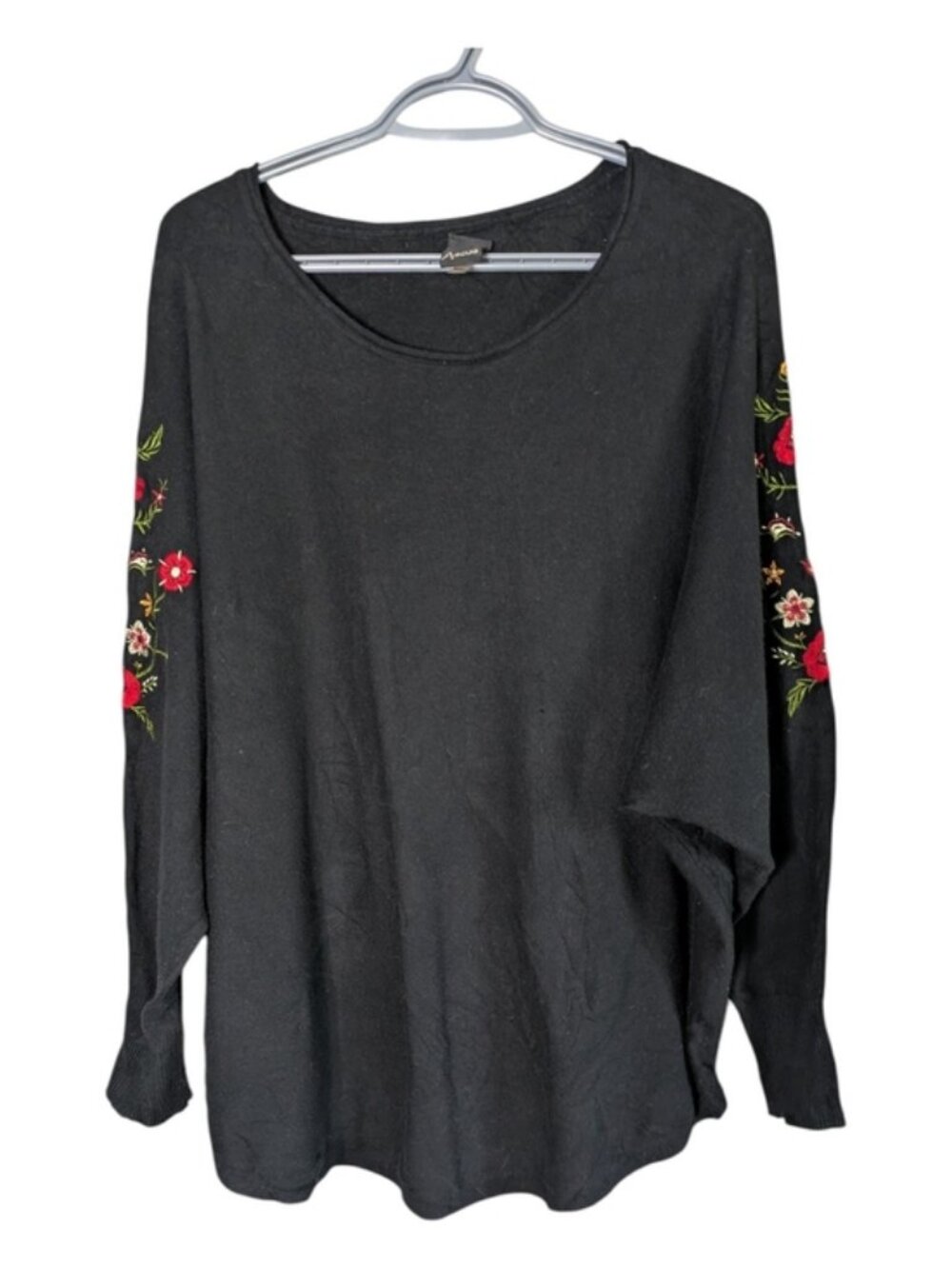 Aeda Black Sweater Embroidered Floral Dolman Sleeves Size‎ 2X